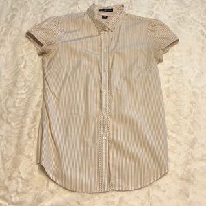 GAP Cap Sleeve Button Down Top